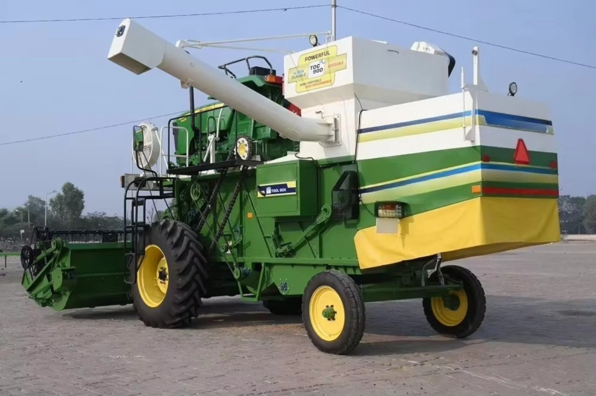 Mietitrebbiatrice per Grano a  - Grain Farming Agriculture recensione e prezzo